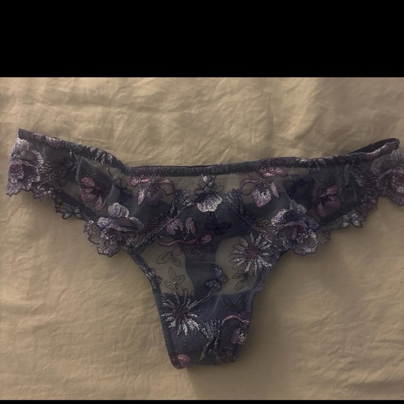 🎀 Trade for jamiefrank61382 🎀 Love & Lemons EMBROIDERED bra and panties - Picture 4 of 4